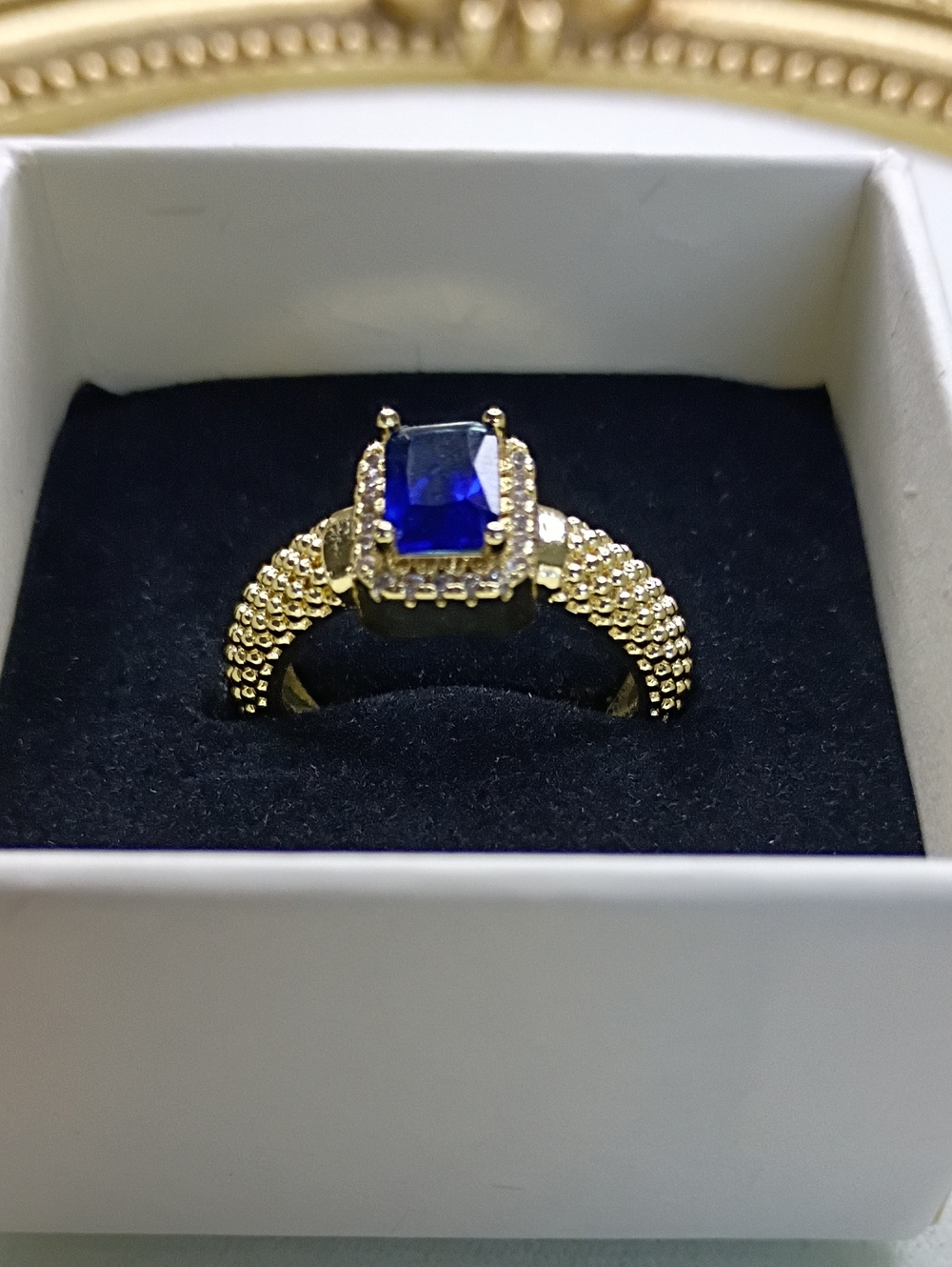 New Gold-Plated Ring with Deep Blue Center Stone Size 7